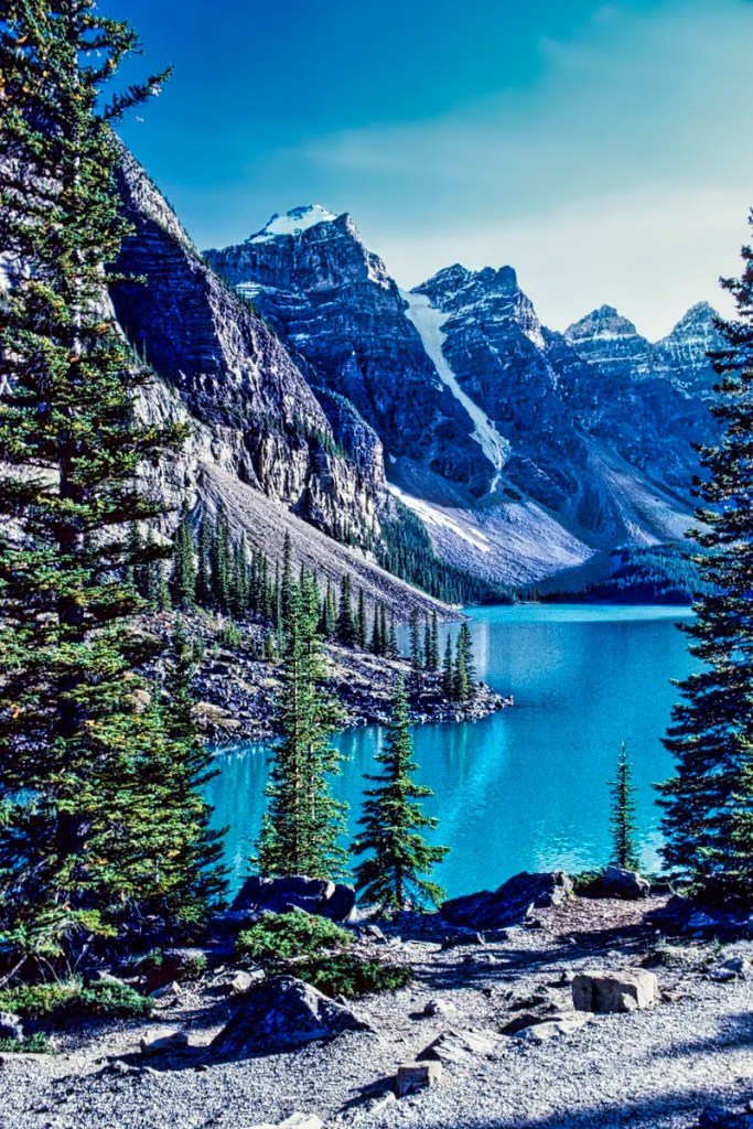 Moraine Lake, Banff NP, AB