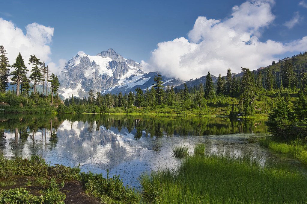 Picture Lake, Mt Baker NF, WA