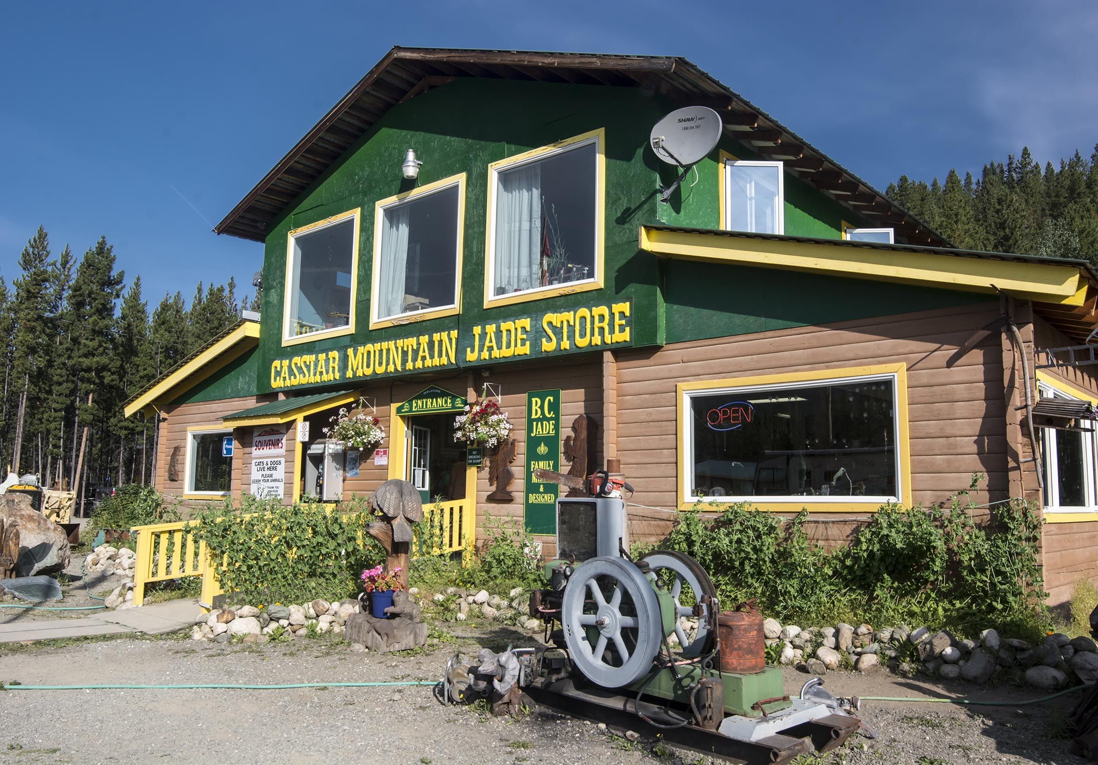 Cassiar Mountain Jade Stor Cassiar Mountain Jade Store, BC
