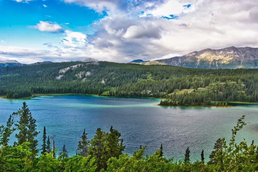 Emerald Lake, Yukon