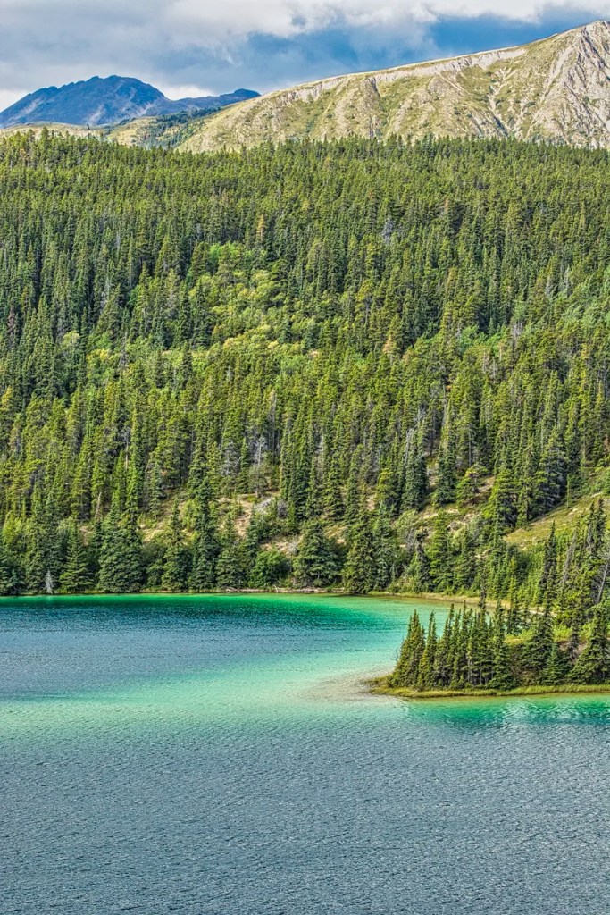 Emerald Lake, Yukon