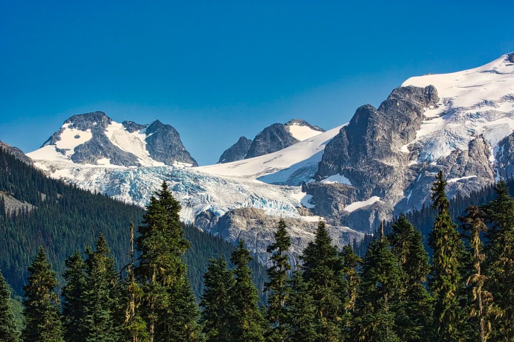 Mt. Metier and Slalok Glaciers, Joffre Lakes PP, BC