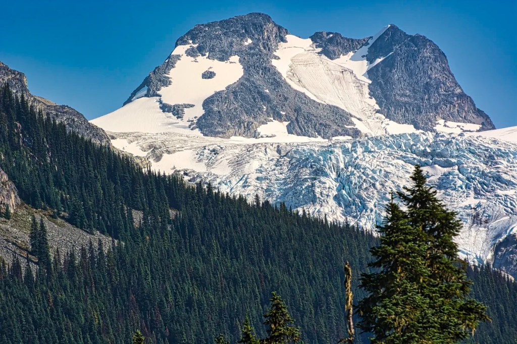 Mt. Metier and glacier, Joffre Lakes PP, BC