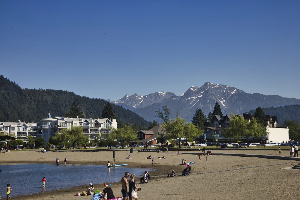 Mountain View, Harrison Hot Springs, BC