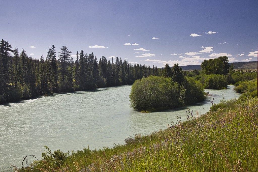 Bull River Islands, Hwy 20, BC