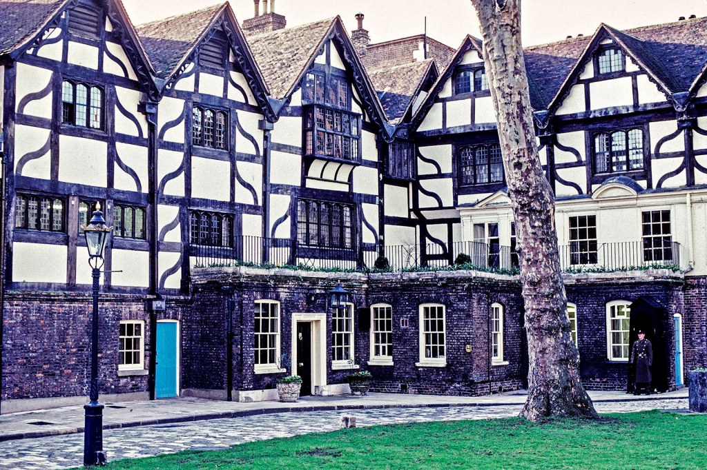 Timber-Frame Houses, London UK Timber-Frame Houses, London UK