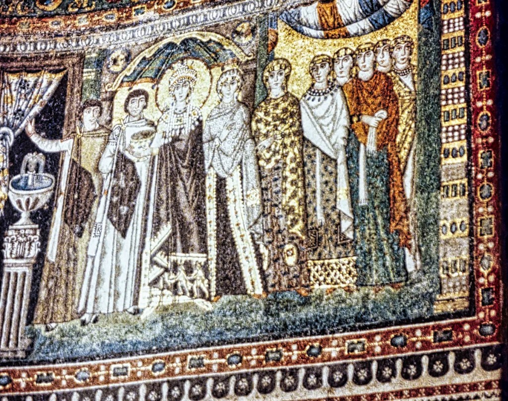 Empress Theodora and Her Attendants, Basilica of San Vitale, Ravenna Empress Theodora and Her Attendants, Basilica of San Vitale, Ravenna