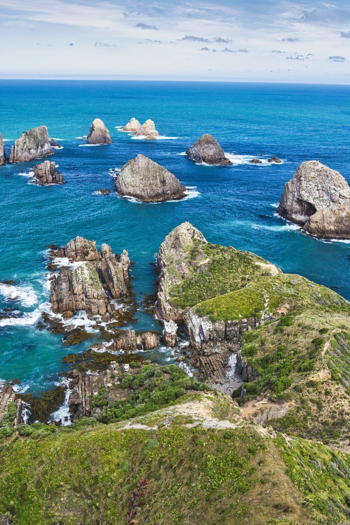 The Nuggets, Nugget Point, Catlins, NZ
