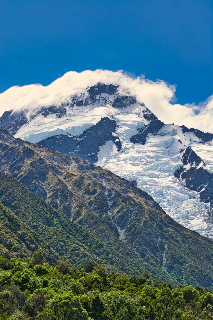 Mt. Sefton, Hooker Valley Track