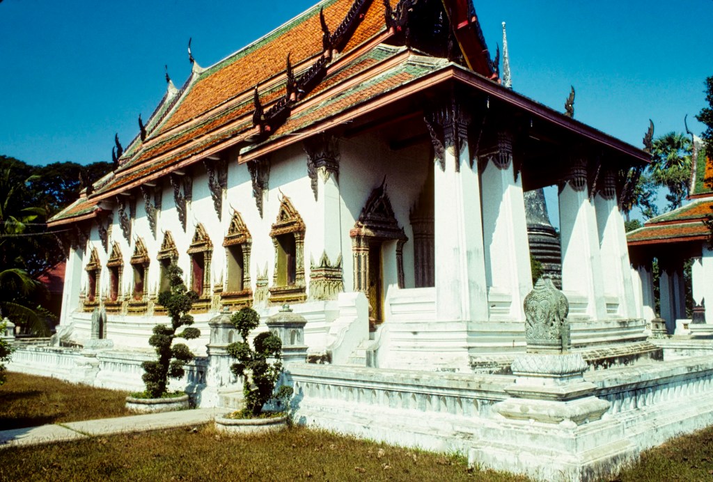 Ubusot, Wat Suwandararam, Ayutthaya