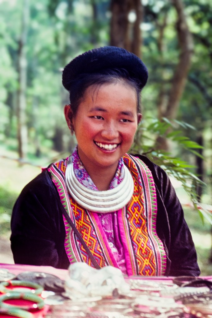 Hill Tribe Vendor, Doi Suthep, TH 45-22