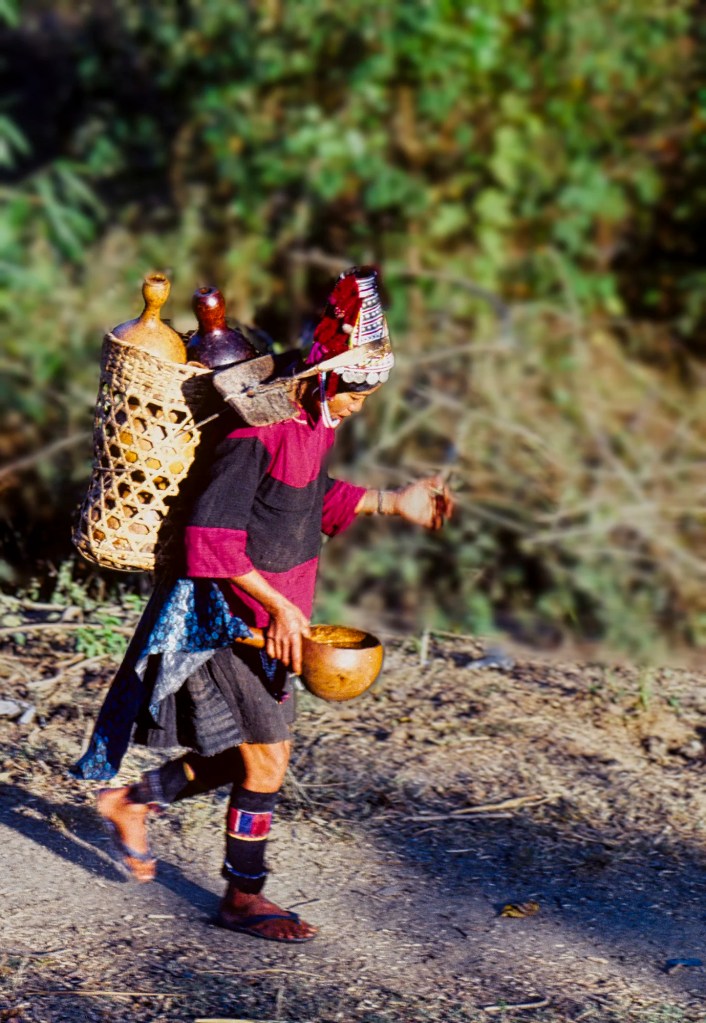 Akha Woman Porter, Hill Tribe Trek, TH 47-35
