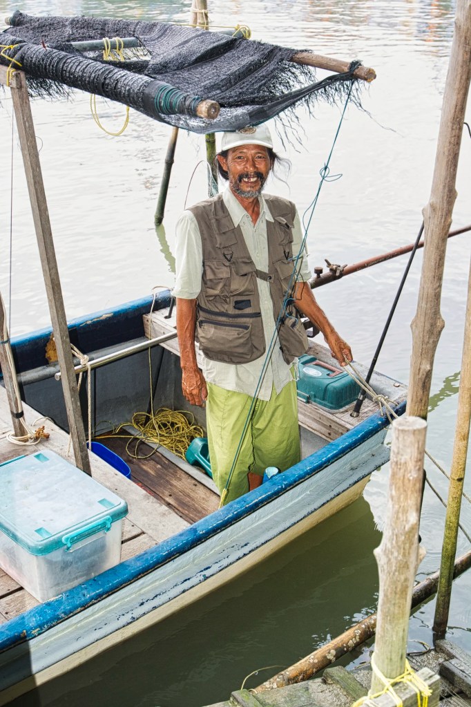 Mr. Daeng Boat Trip, Laem Phak Bia, Thailand