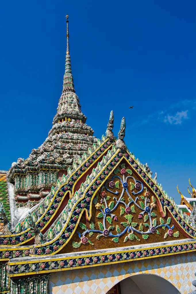 Viharn Yod, Wat Phra Kaew
