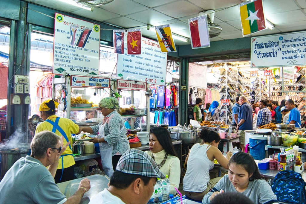 Restaurants, Chatuchak Weekend Market, Bangkok, TH