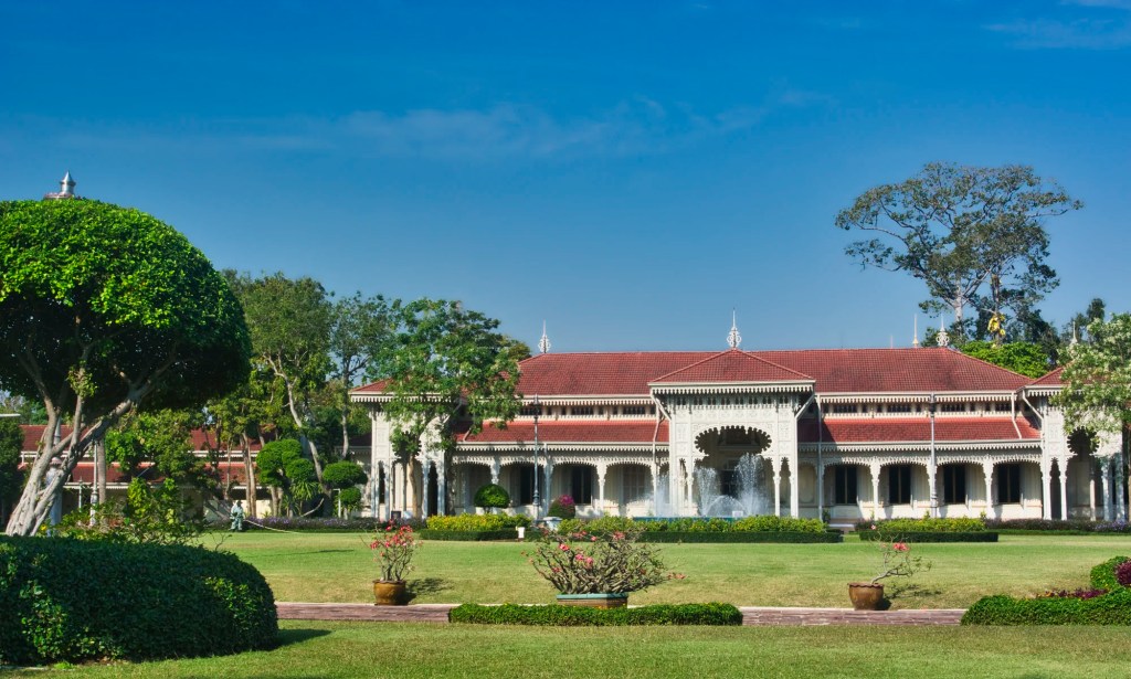 Abhisek Dusit Throne Hall Overview, Bangkok, TH