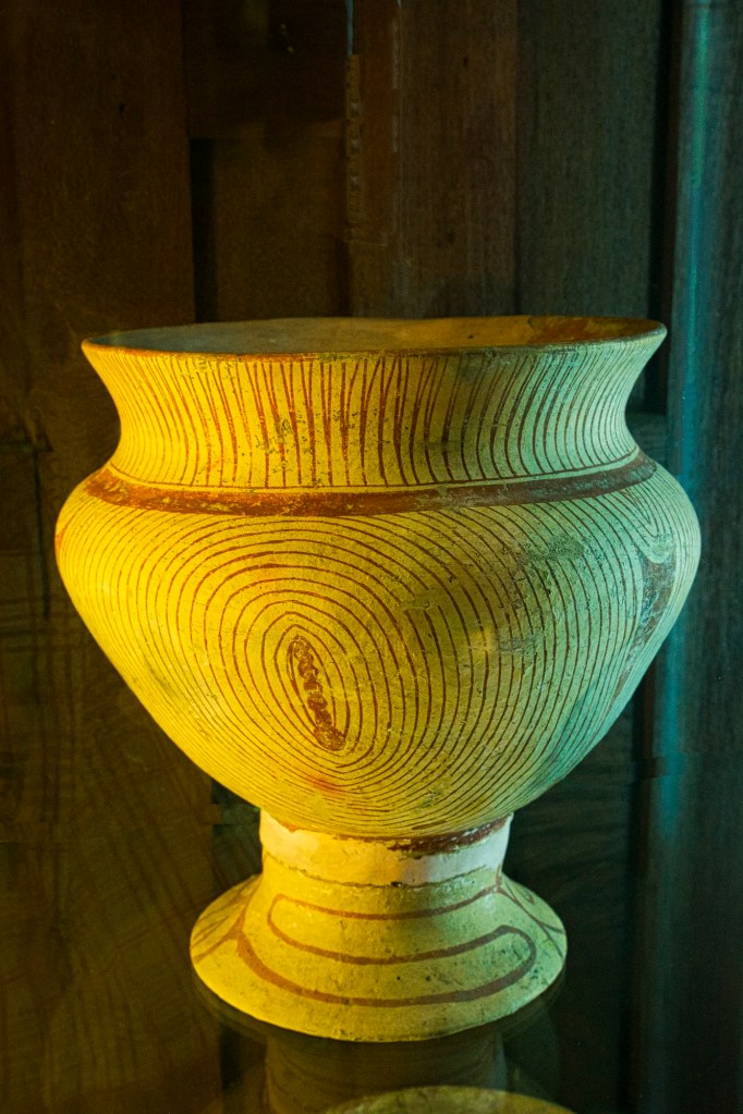 Ban Chiang Vase, Suan Pakkad Palace, Bangkok, TH