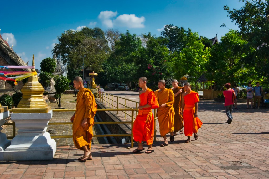 Wat Phra Singh Monks, Chiang Mai