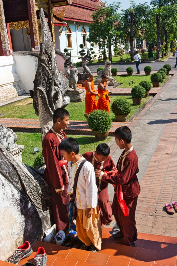 Wat Phra Singh Young Monks, Chiang Mai