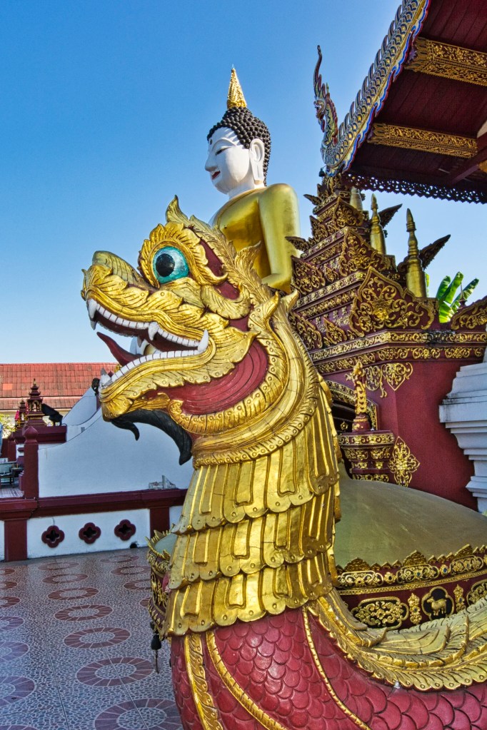 Wat RatchaMonthian Dragon, Chiang Mai