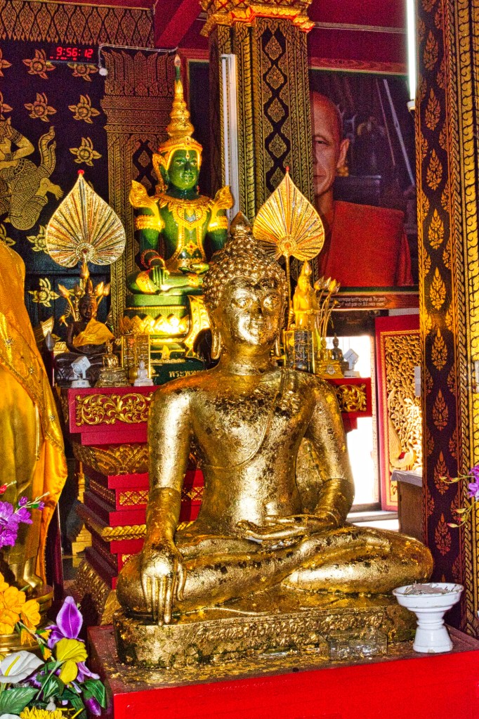 Wat Phan On Golden Buddha, Chiang Mai