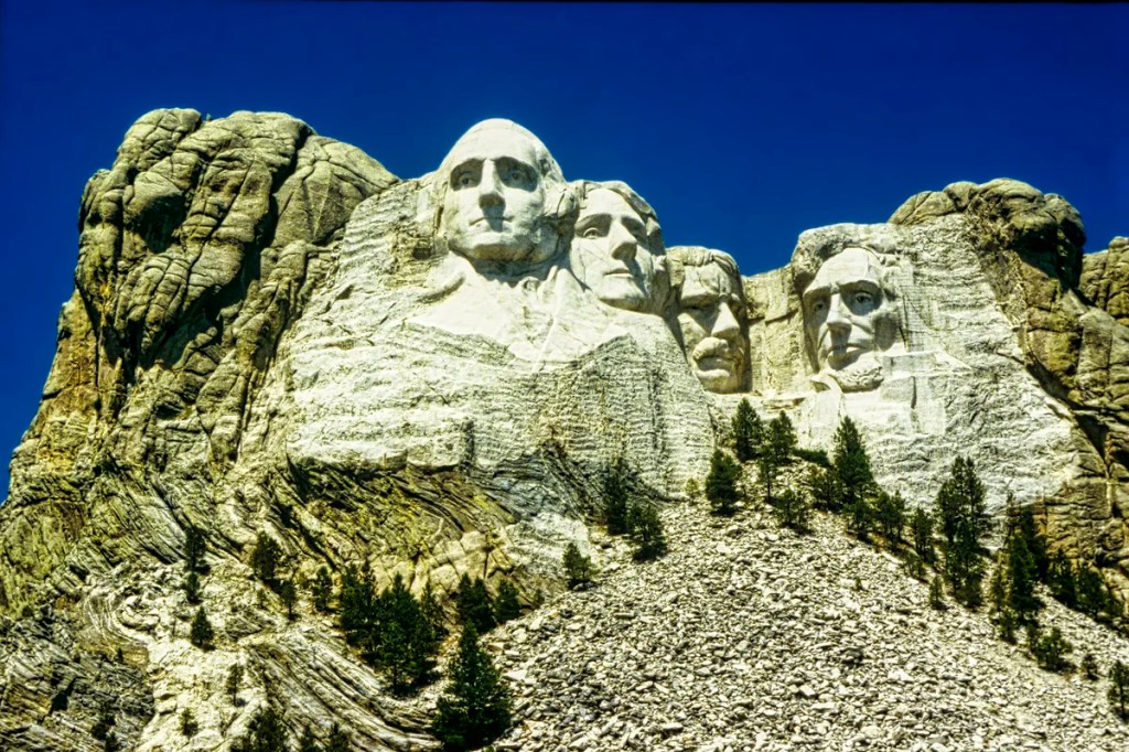 4 Presidents sculpted into Mt Rushmore, SD
